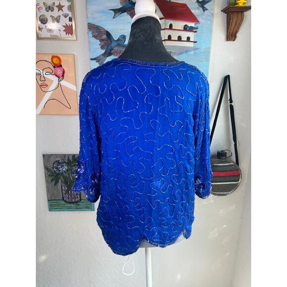 Vtg Blouse Royal Blue- Beads- Flower Accent- Size Medium- Silk Baanis- some wear - Picture 6 of 6